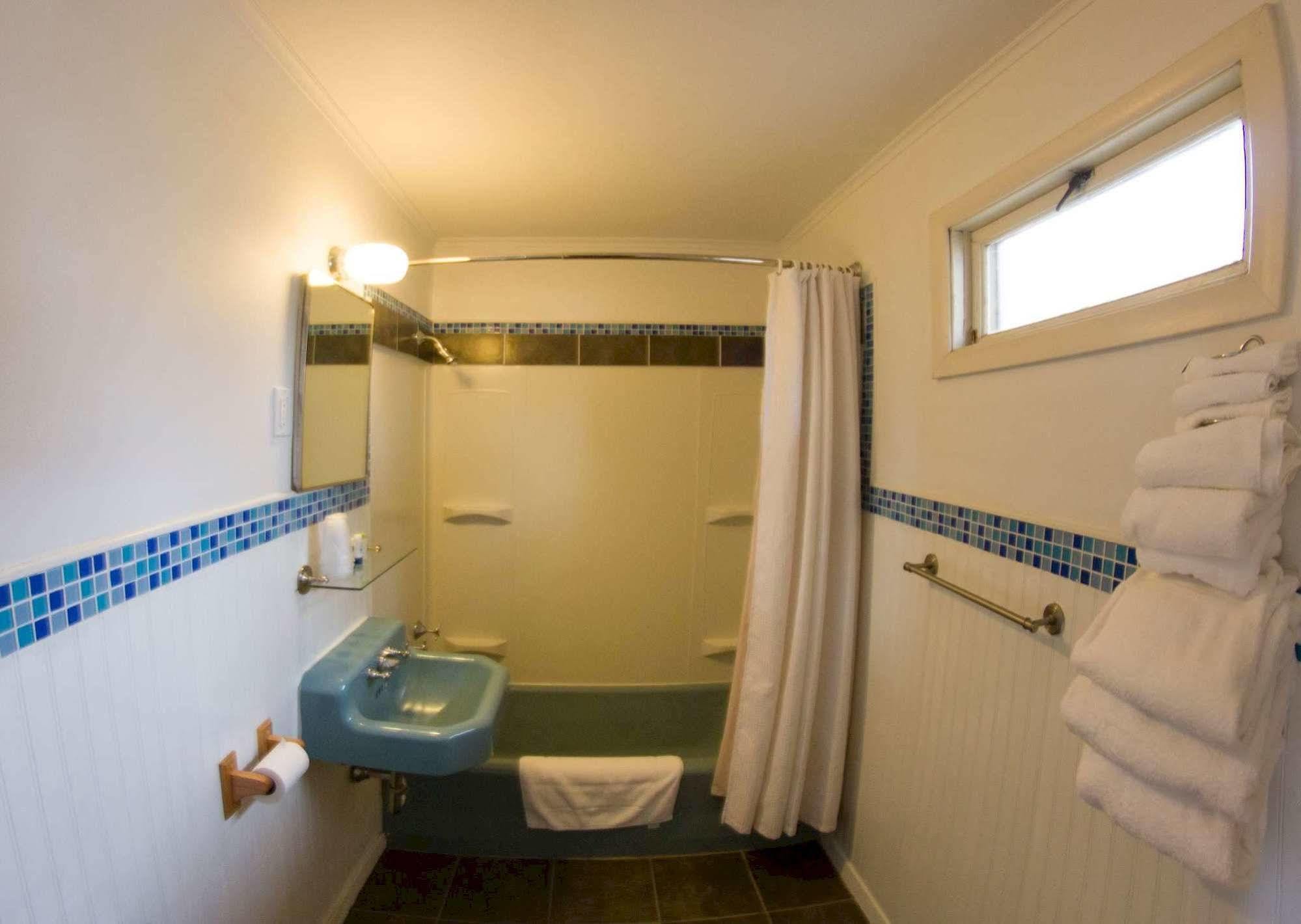 ווסט ילוסטון Yellowstone Holiday Motel מראה חיצוני תמונה