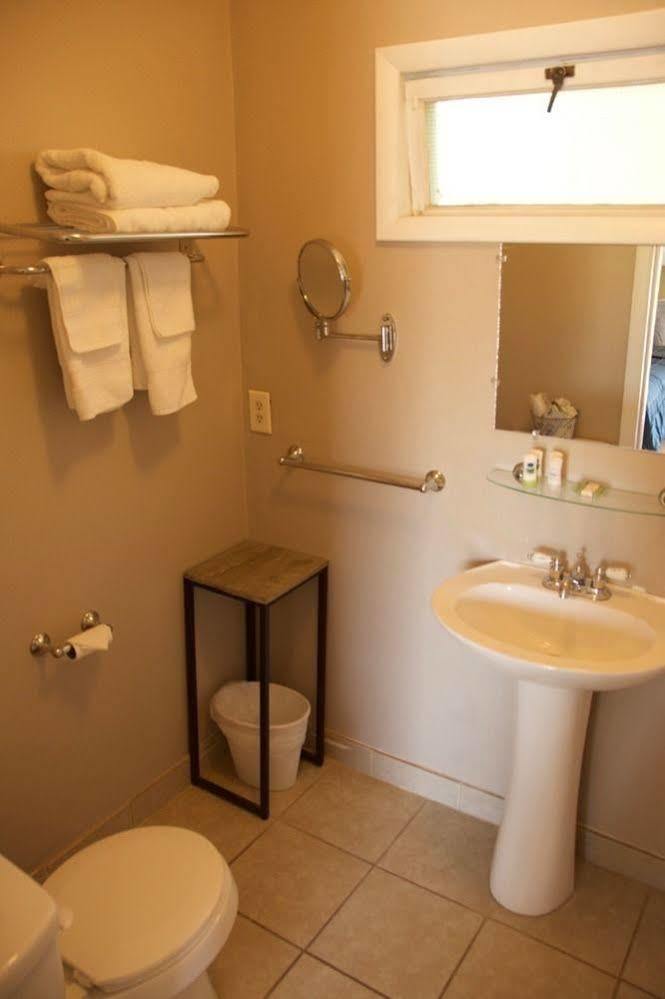 ווסט ילוסטון Yellowstone Holiday Motel מראה חיצוני תמונה